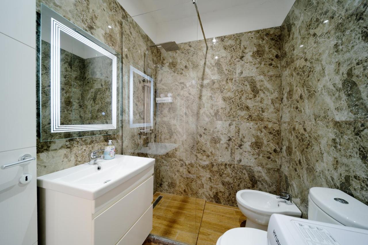 Apartamente Тирана Екстериор снимка