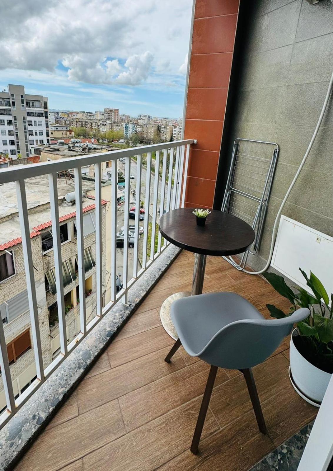 Apartamente Тирана Екстериор снимка